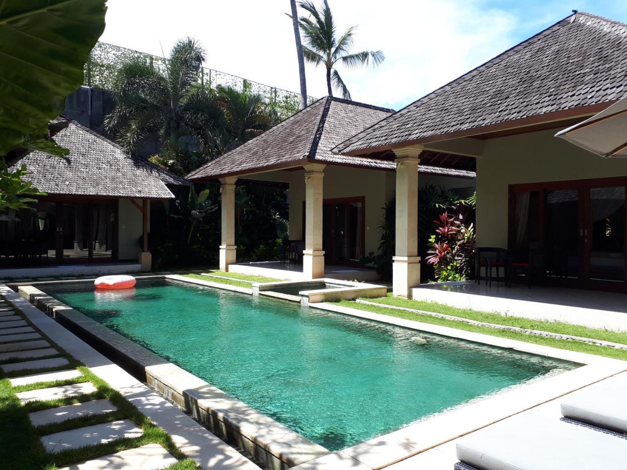 Villa Zanissa Seminyak  Ngoại thất bức ảnh